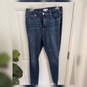 Good American Good Legs Fray Hem Jeans